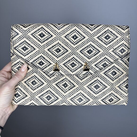 Stella & Dot Handbags - Stella & Dot Woven Envelope Clutch Wallet Card Organizer Black Cream Aztec Boho